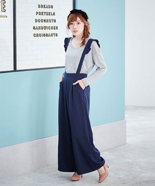 連身褲穿搭　嬌小女孩